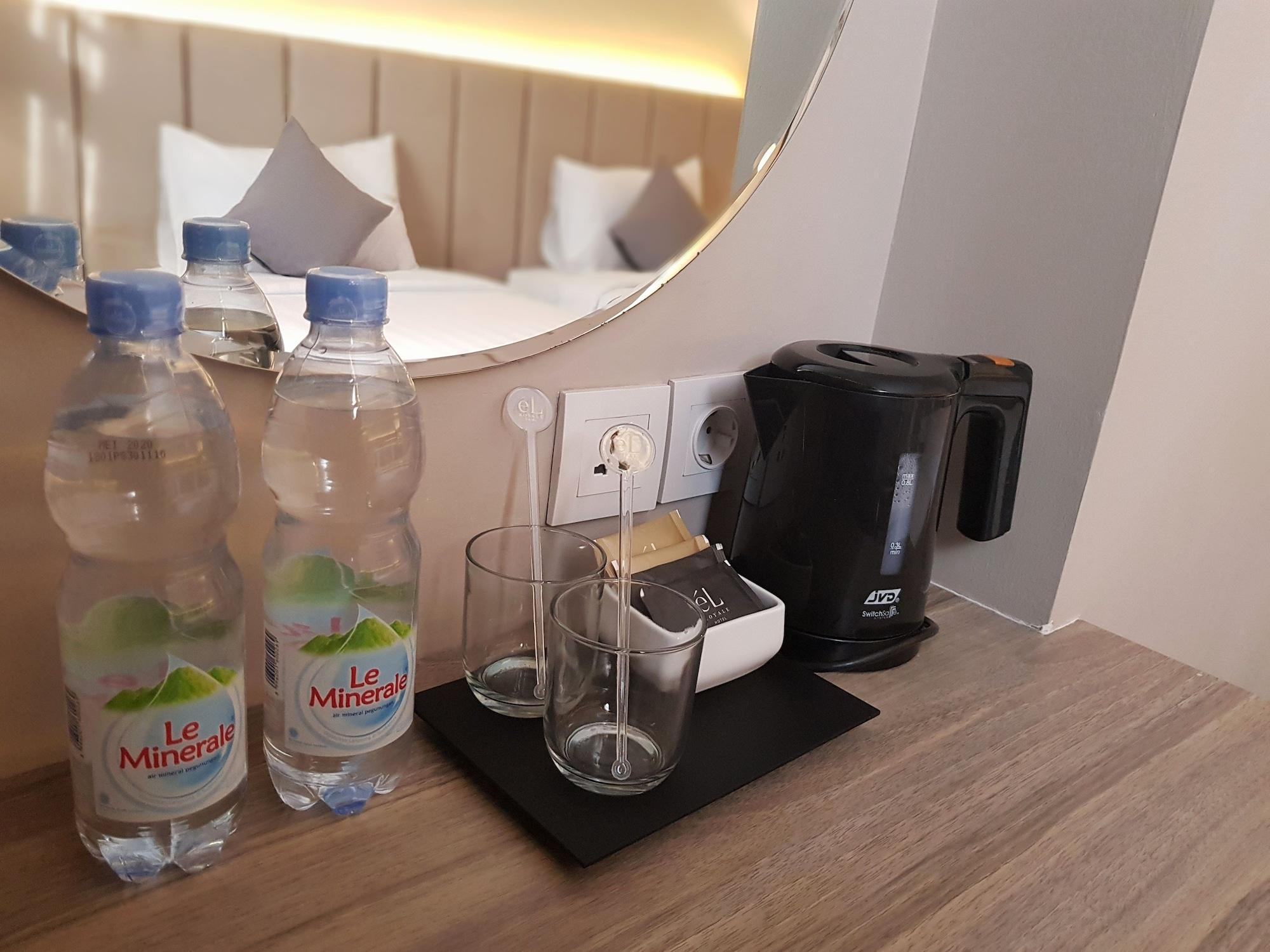 El Hotel Yogyakarta Malioboro מראה חיצוני תמונה